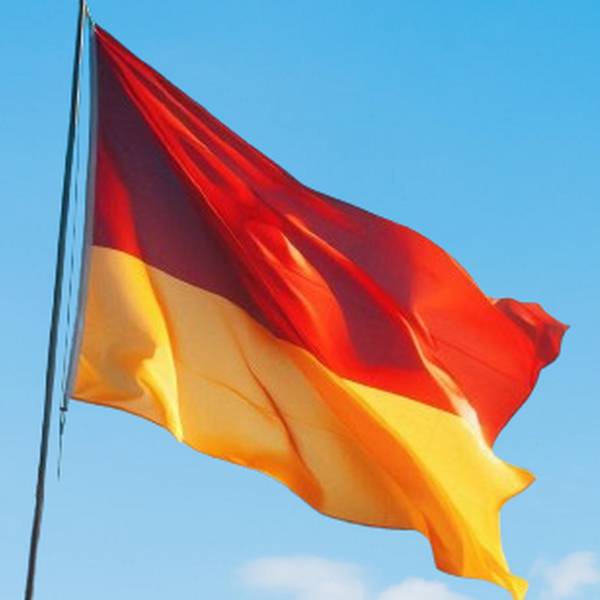 flag red and yellow